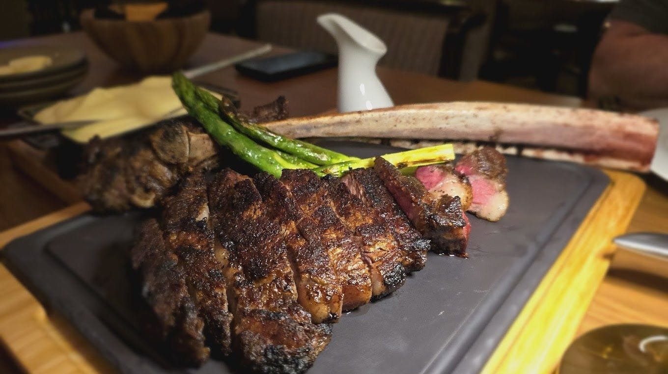 Great Oak Steakhouse 3.jpeg