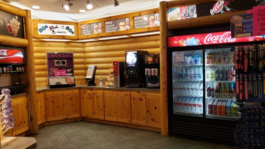 yellowstone-giant-screen-theatre-003