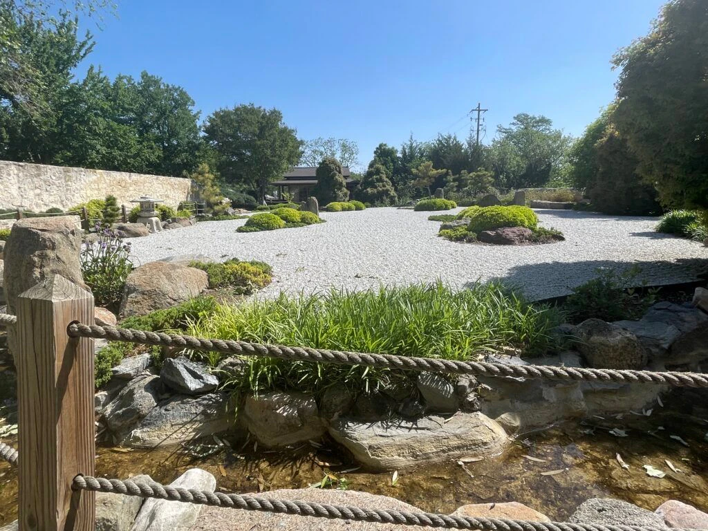 japanese-garden-of-peace-009