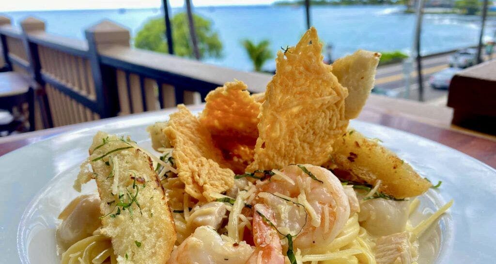 humpy-s-big-island-alehouse-003