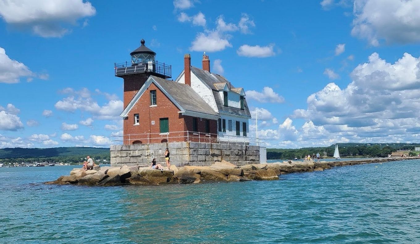 Rockland Lighthouse 3.jpg
