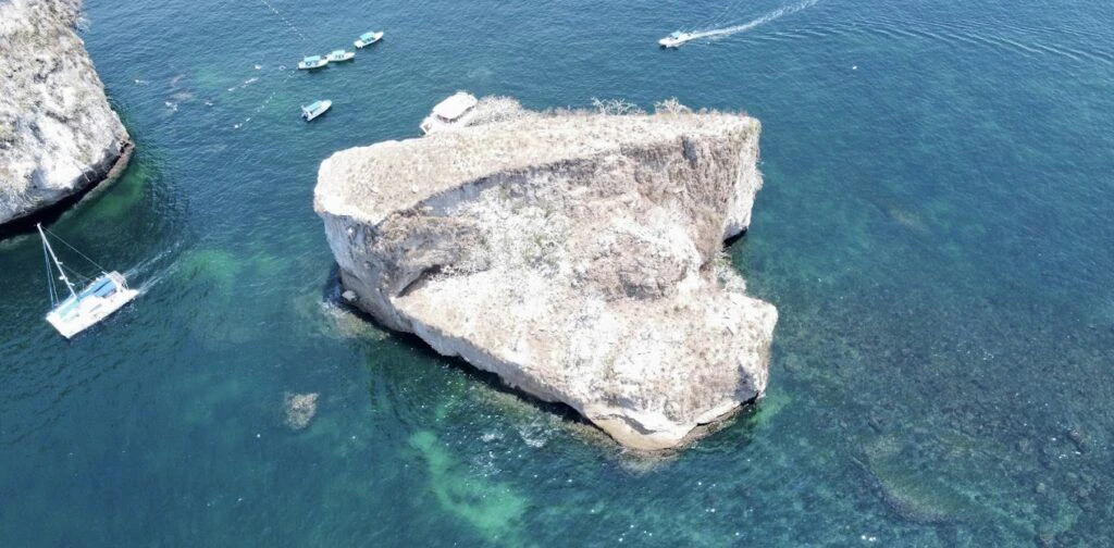 parque-nacional-marino-los-arcos-de-mismaloya-003