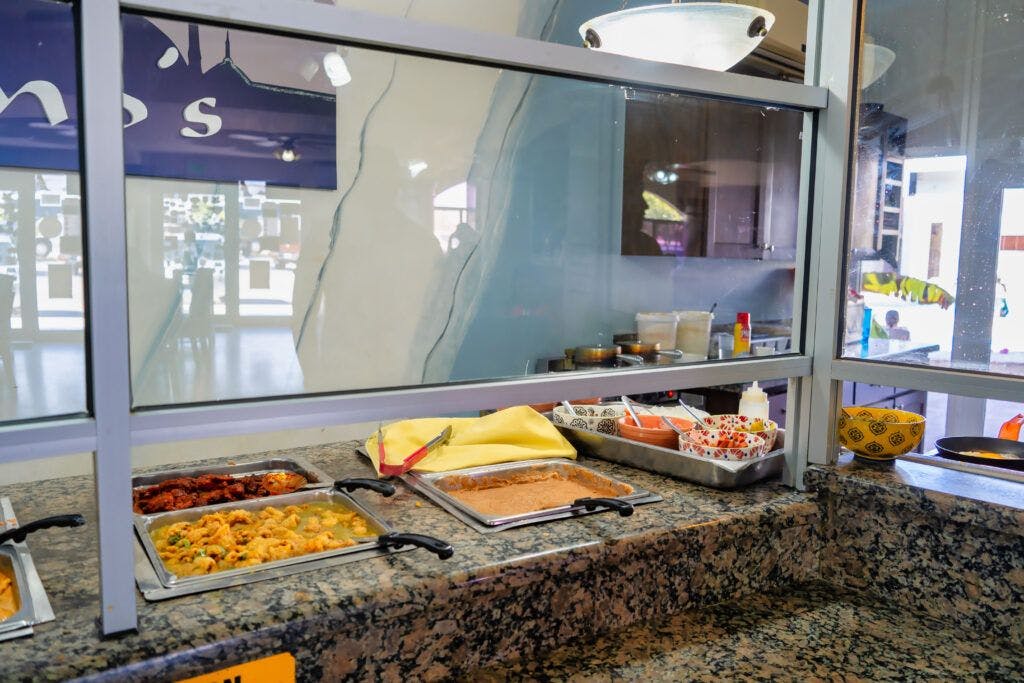 aladino-s-restaurant-005