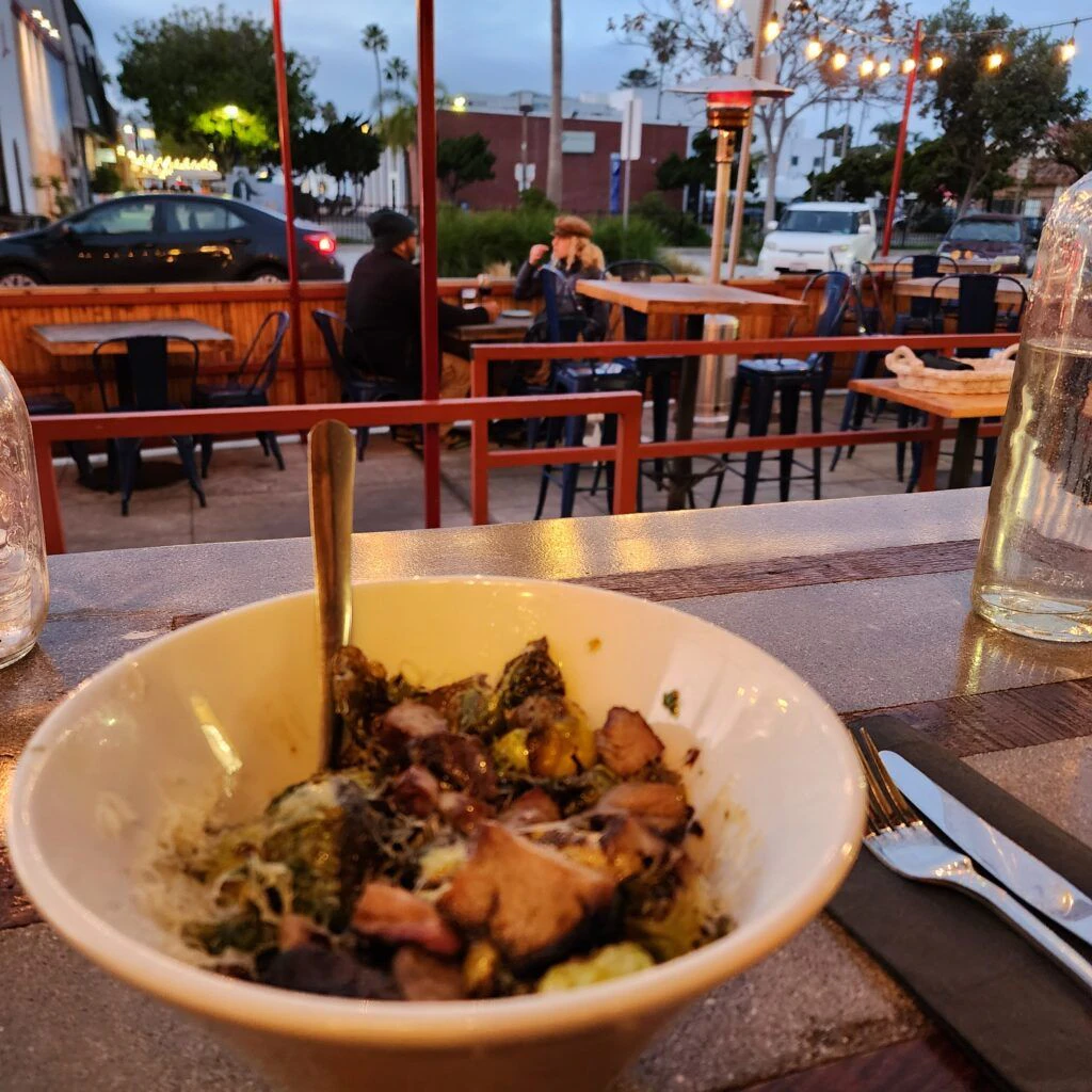 flying-pig-pub-and-kitchen-004