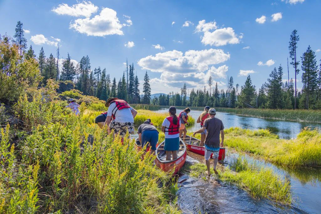 brews-and-views-canoe-tour-cascade-lakes-by-wanderlust-tours-009